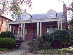 Bungalow/Colonial in Colonial Place, Norfolk