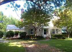 Colonial in Algonquin Park, Norfolk