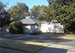 Contemporary in Larchmont, Norfolk