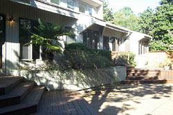 Contemporary in Algonquin Park, Norfolk